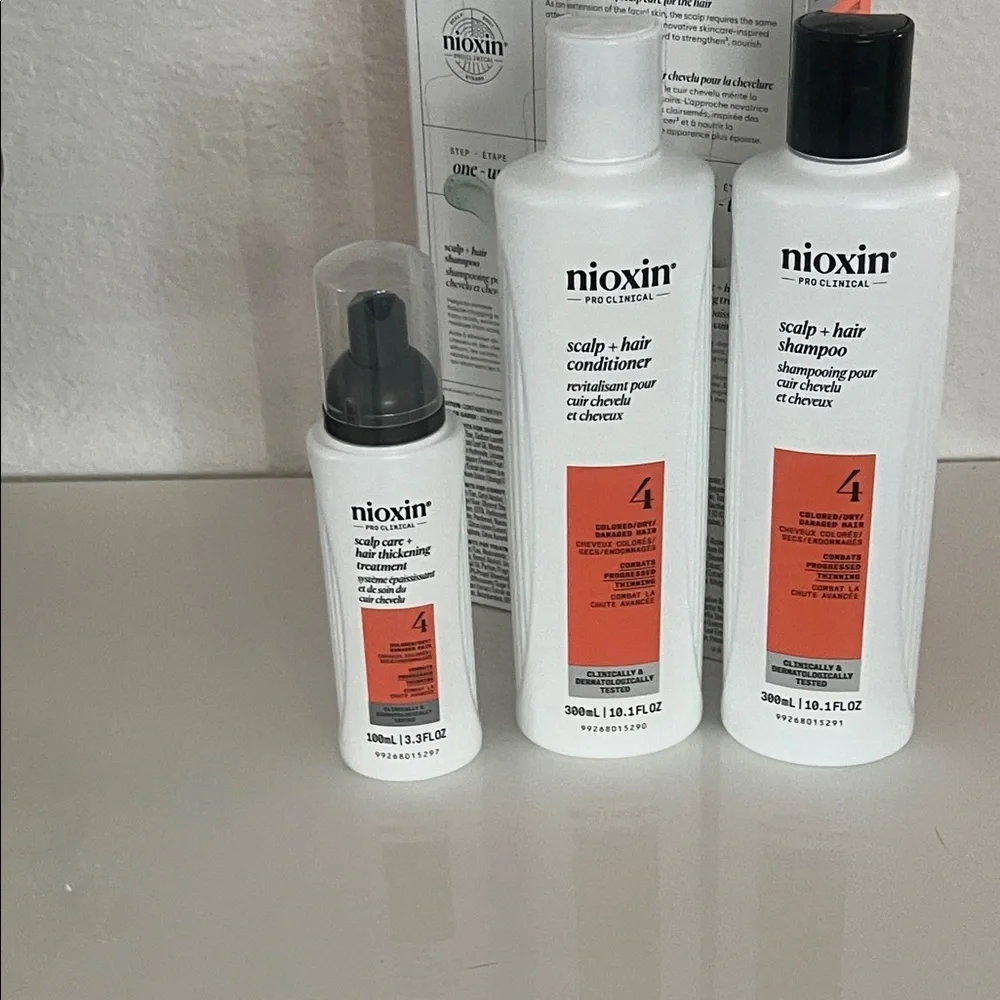 New in box NIOXIN
COLORED/DRY/DAMAGED HAIR CHEVEUX COLORÉS/SECS/ENDOMMAGÉS - Picture 9 of 17